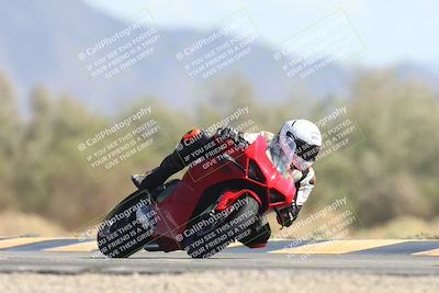 media/Oct-13-2025-Moto Forza (Mon) [[a66d839500]]/2-A Group/Session 4 Turn 7/